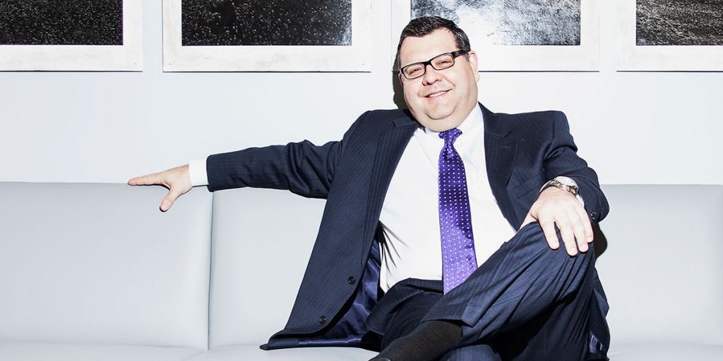 In 1988, armed with two old Samsonite bags, Hernan Saenz boarded a flight from San Jose, Costa Rica, destined for Boston.